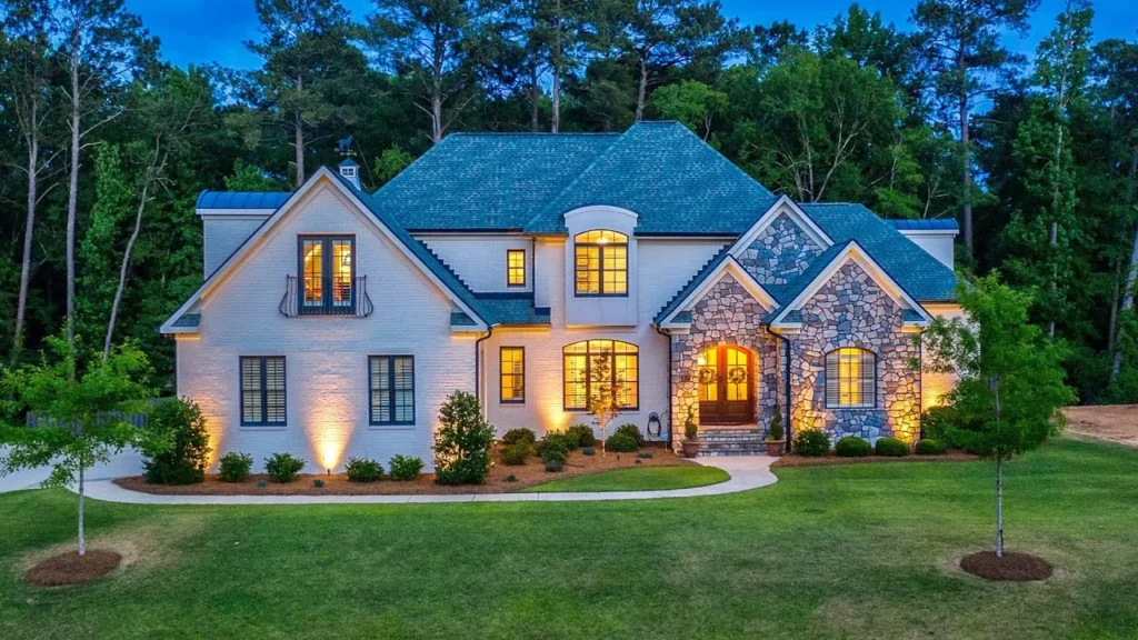 An view of a Luxury House in the city of Georgia.